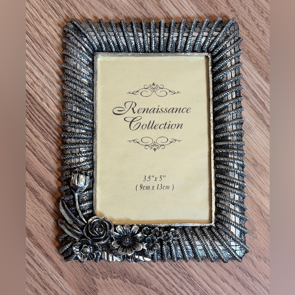 Ornate Silver Tone Floral Picture Frame - Silver Home Decor Renaissance Coll